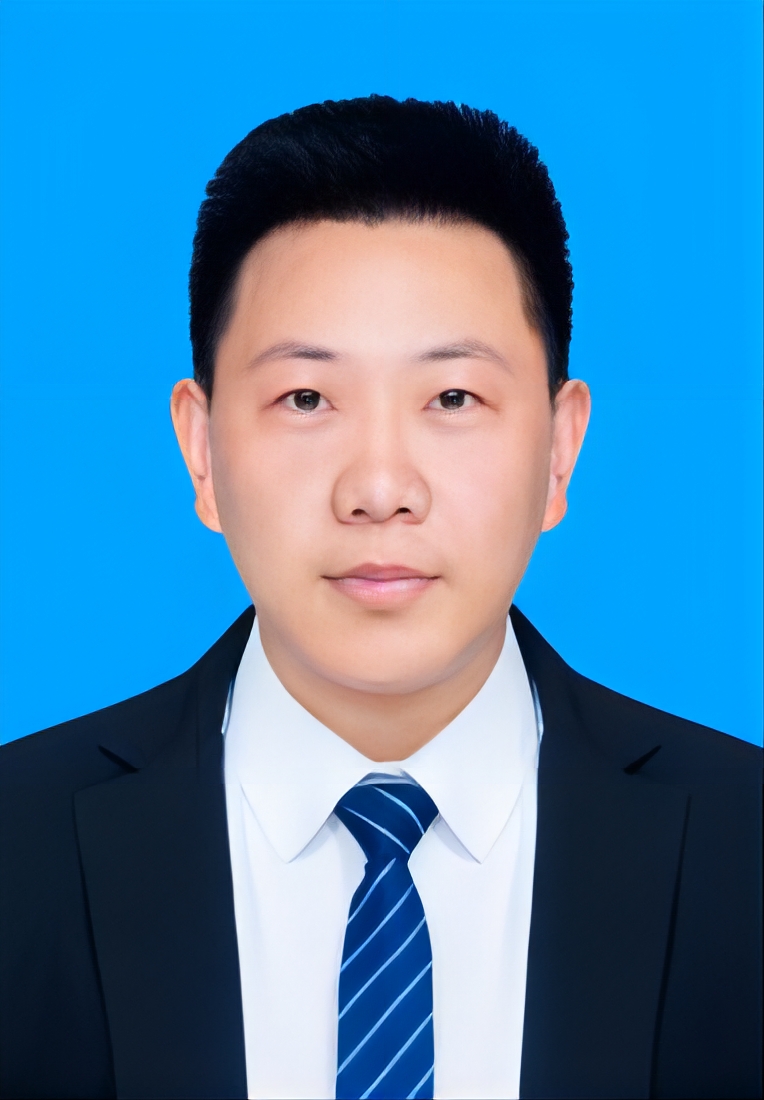 李永飞